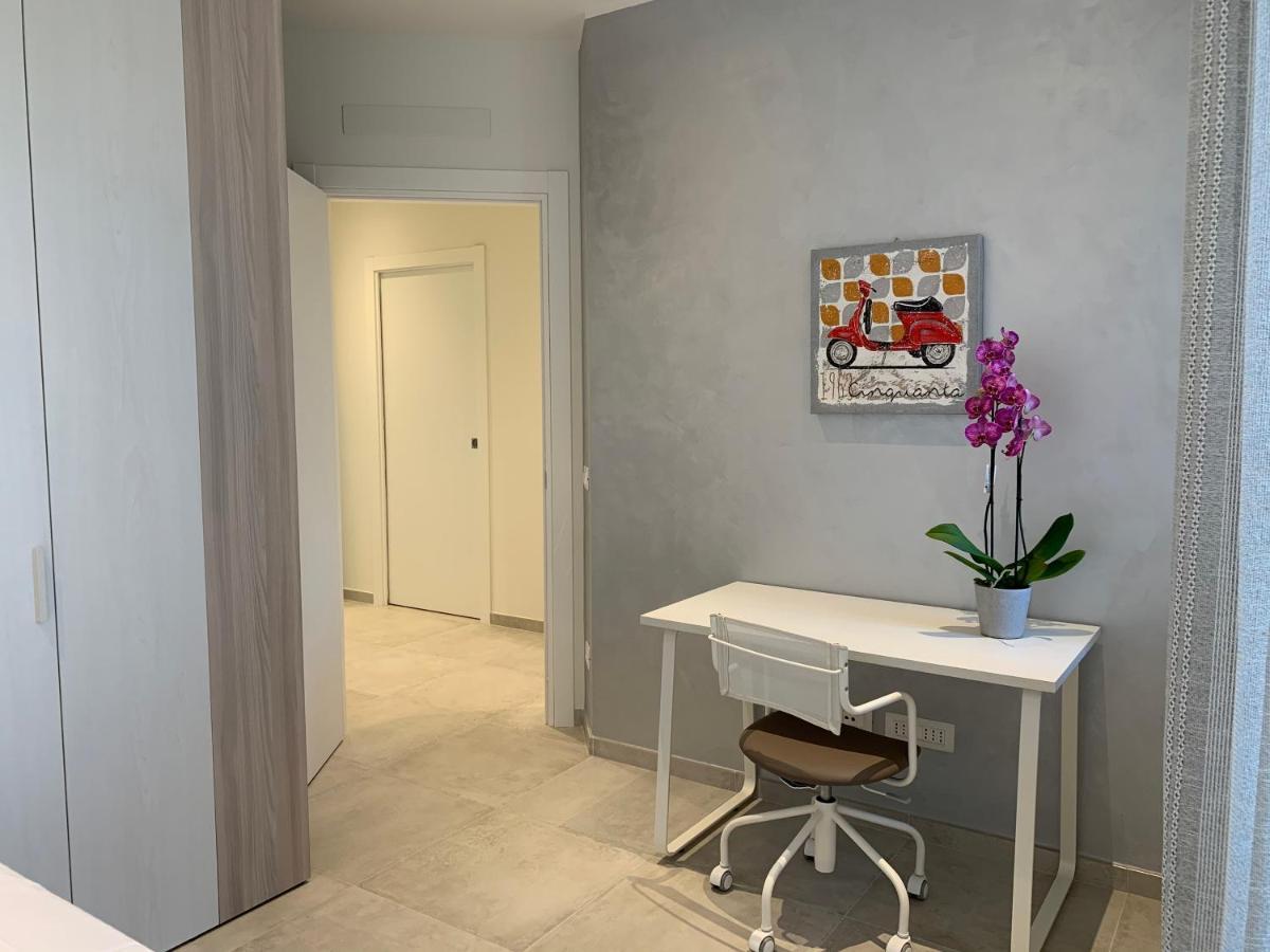 A Casa Di Chiara 2 Daire Stresa Dış mekan fotoğraf